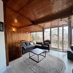 Wonder Homes- Spacious Dublex, 5br, 2ba, Terrace 公寓