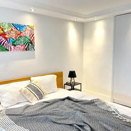 Wonder Homes- Spacious Dublex, 5br, 2ba, Terrace İstanbul